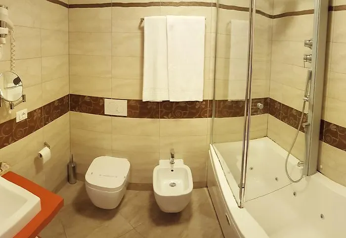 Hotel And Wellness Patriarca 3*